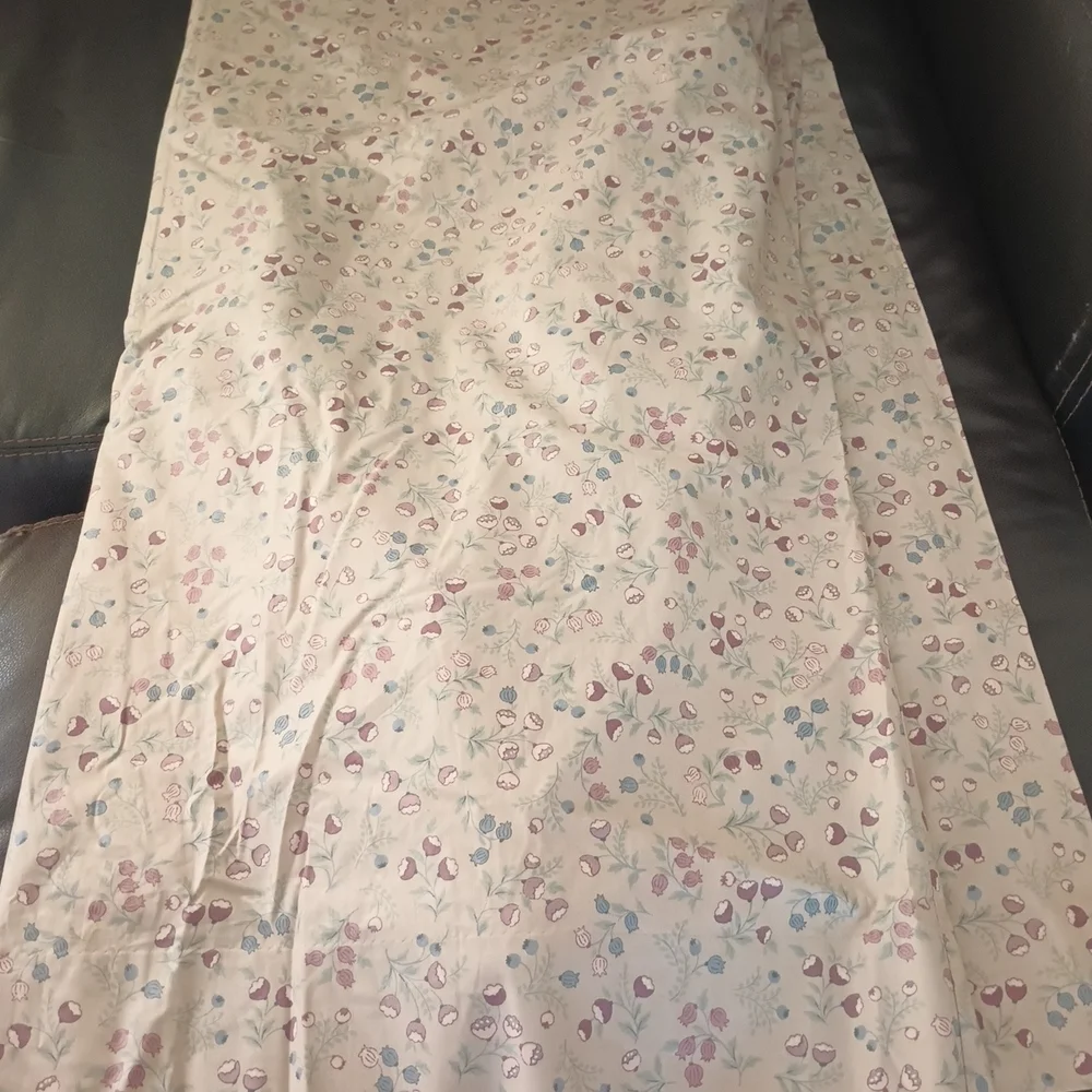 Pinch Pleat Curtains 2 Panels Floral in Cream Background